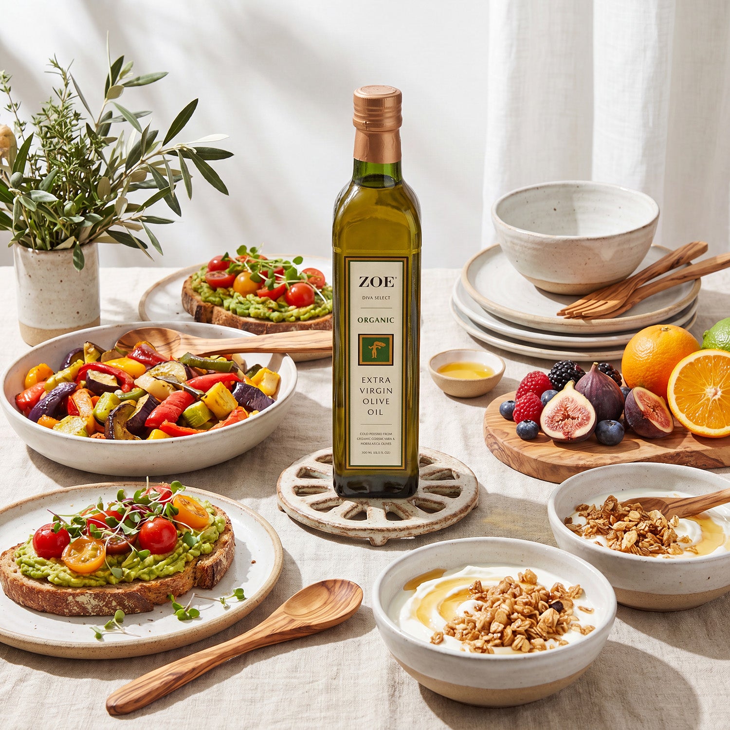 ZOE Diva Select Greek EVOO 750ml bottle, lifestyle shot